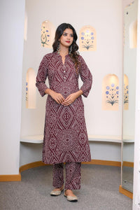 Wine Bandhej Collar Kurta