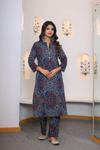 Blue Bandhej Collar Kurta