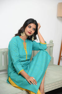 Firozi Bandhej Hand Embroidered Kurta